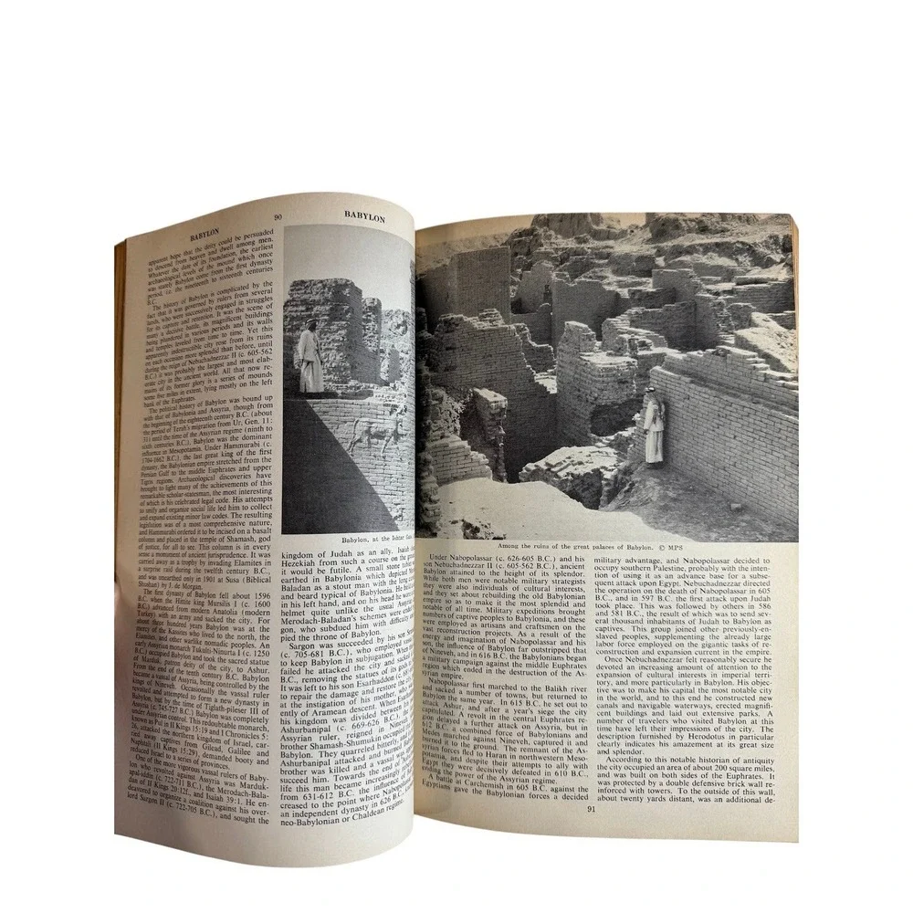 Zondervan Pictorial Bible Dictionary 1964 Merrill‎ Tenney Hardback Dust Jacket